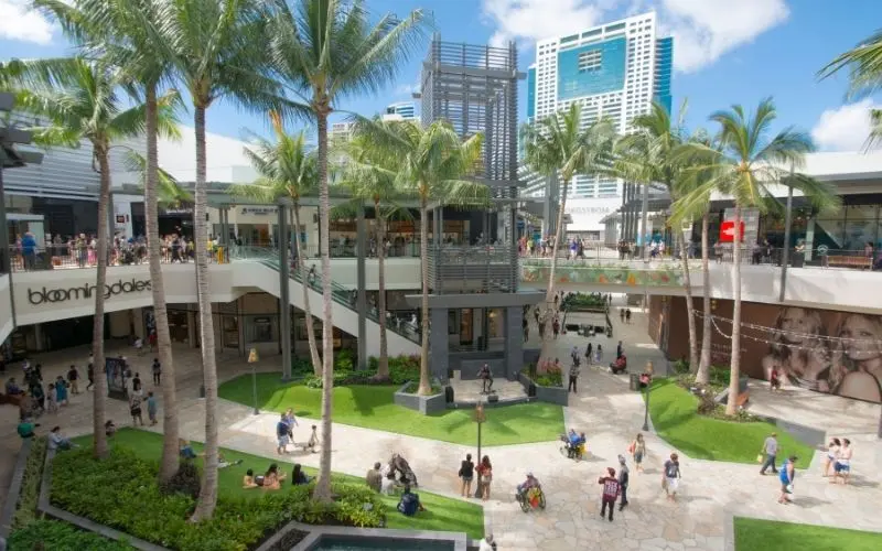 Ala moana center, open-air mall in honolulu hawaii
