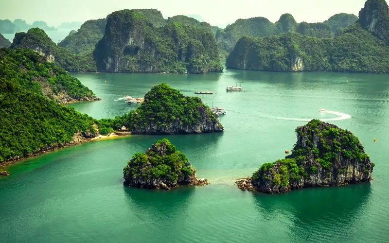 Ha long bay unesco world heritage site vietnam