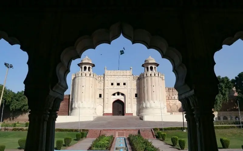 Historic lahore fort in punjab, pakistan