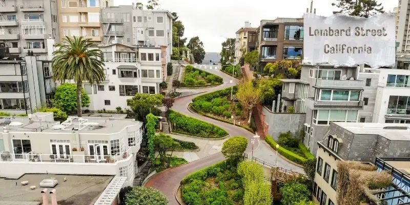 Explore The 20 Best Weekend Getaways In The Usa Lombard street in california