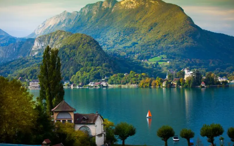 Annecy lake france