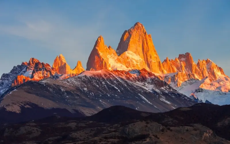 Mount fitz roy overlooking the landscape near el chaltén