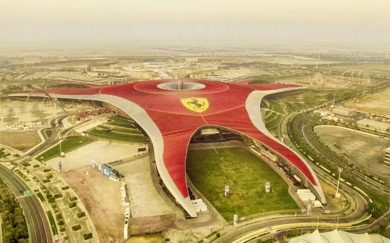 Yas island abu dhabi theme parks attractions ferrari world warner bros