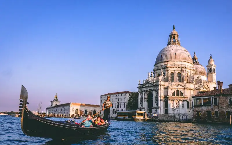 Italian words and phrases for tourists visiting italy with pronunciation guide