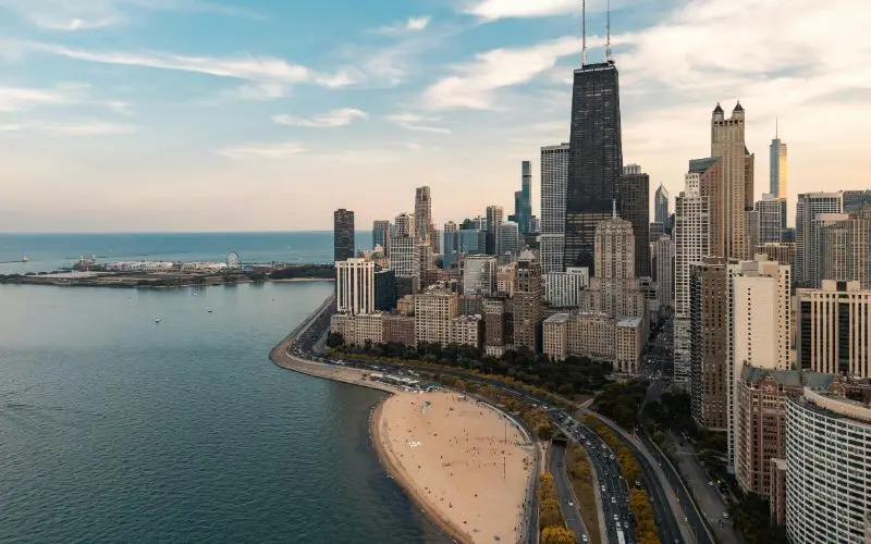 Lake michigan shoreline with the chicago skyline