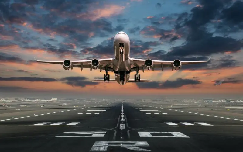 Largest airports in europe ranked by passenger traffic