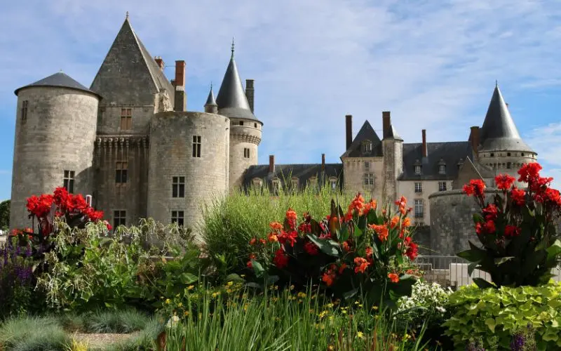 Loire valley castles france