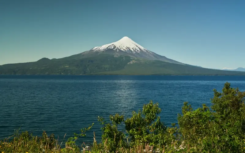 Puerto varas on lake llanquihue with volcano osorno