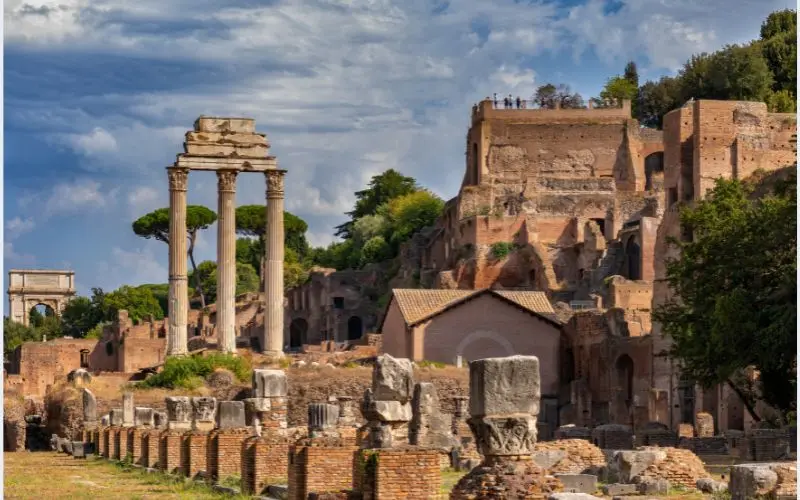 Ruins of the roman forum and palatine hill in rome italy