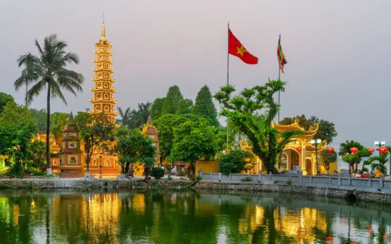 Tran quoc pagoda view in hanoi